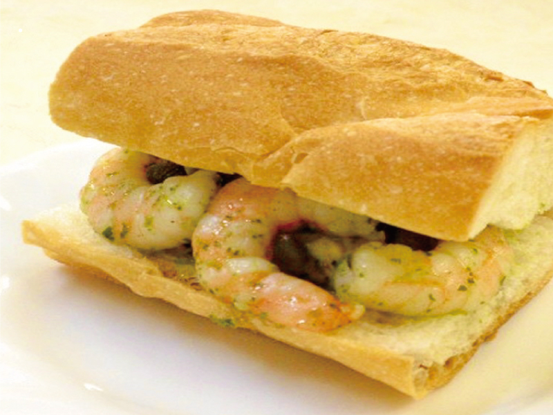 ［new］海老とアボカドのジェノバ風サンド